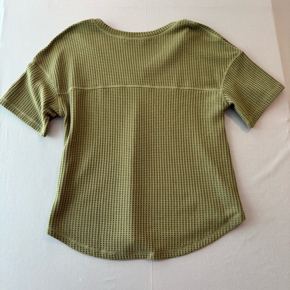 Merokeety Women's Small V-Neck Waffle Knit Top - Olive Green - Picture 8 of 8